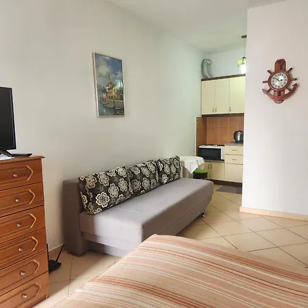 Caramel Sun Apts Апартаменты Саранда