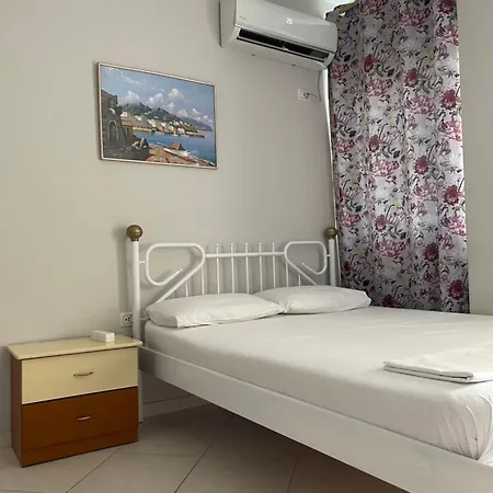 Caramel Sun Apts Appartamento Sarandë